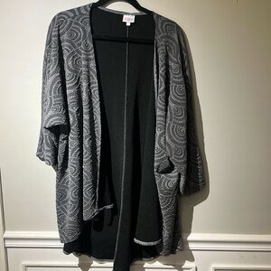 LulaRoe Charcoal Gray Size Large Kimono